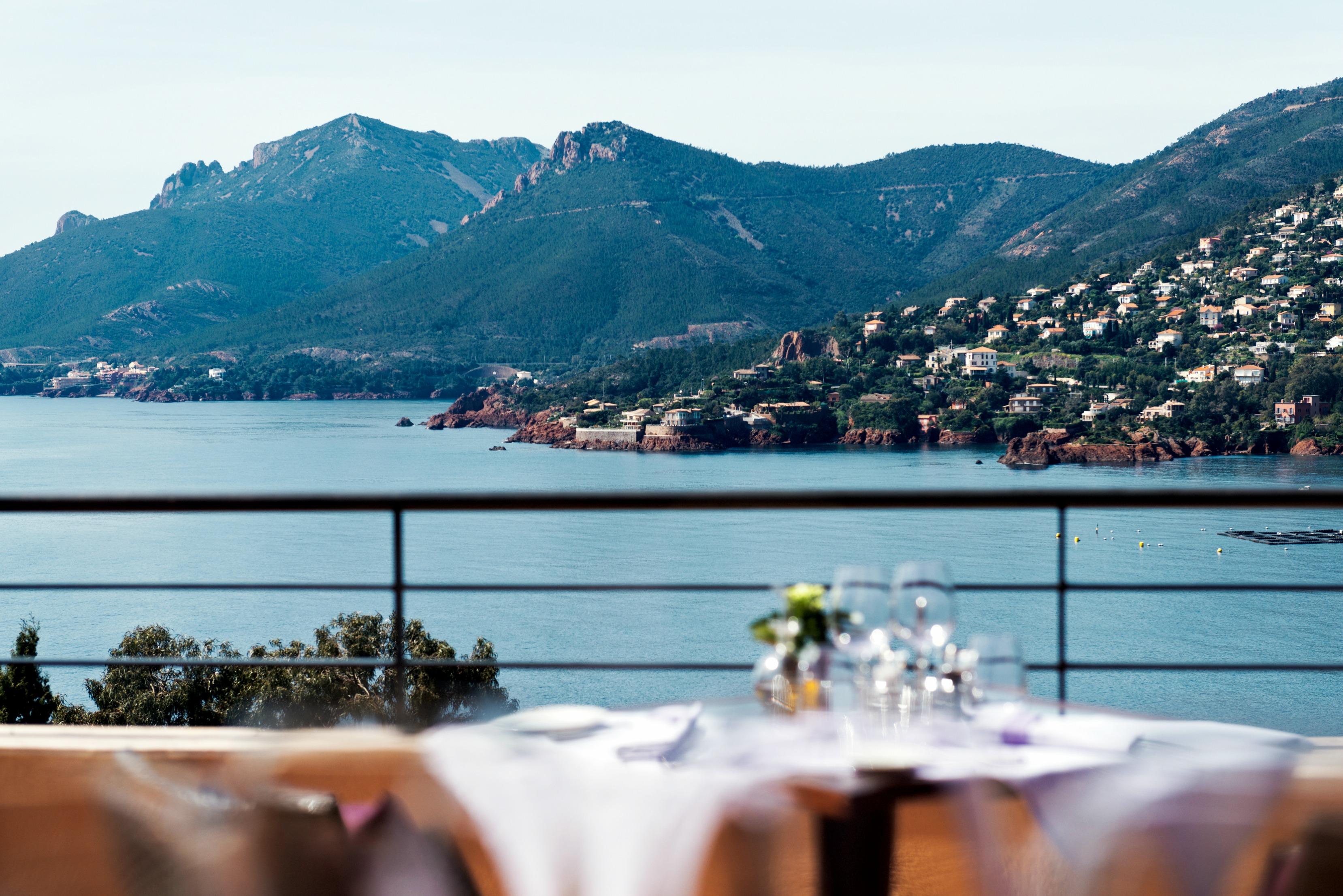 Tiara Yaktsa Côte d’Azur Hotel Theoule-sur-Mer Bagian luar foto